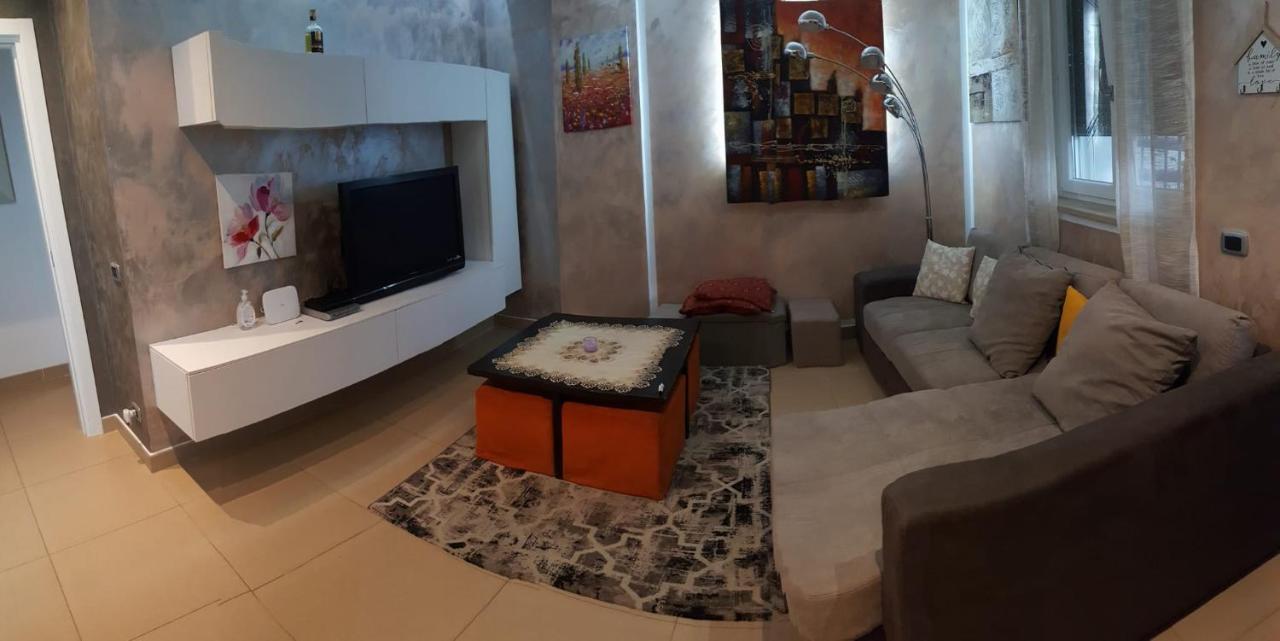 La Casa Di Elena Apartment Sannicandro di Bari Bagian luar foto