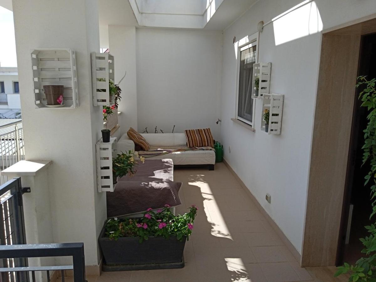 La Casa Di Elena Apartment Sannicandro di Bari Bagian luar foto